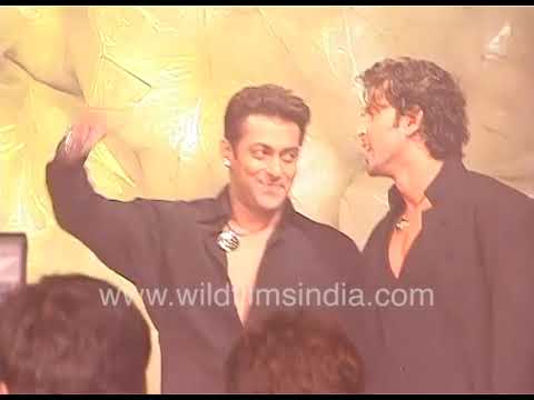 Salman Khan and other Bollywood stars ramp walk for Farah Ali Khan and Anna Singh