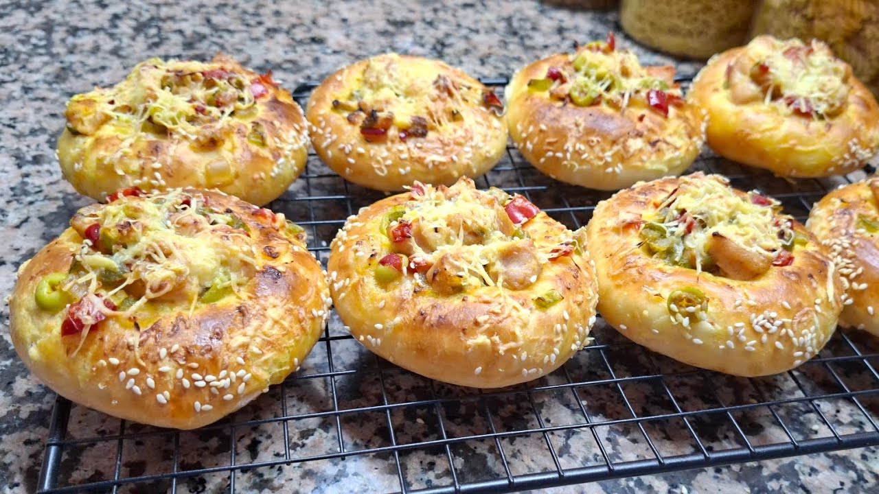 مملحات العجينة السحرية بعجين قطني خفافين بحشوة الدجاج جربيهم للافطار 