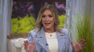 Celebrity Sheila Walsh: Holding On When You Feel Alone (LIFE Today) Net Worth