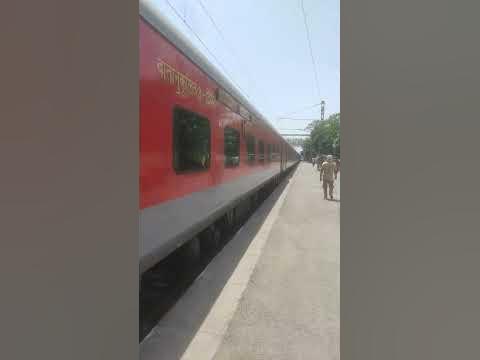 Mairwa railway station amarpali express katihar to Amritsar #Indian # ...