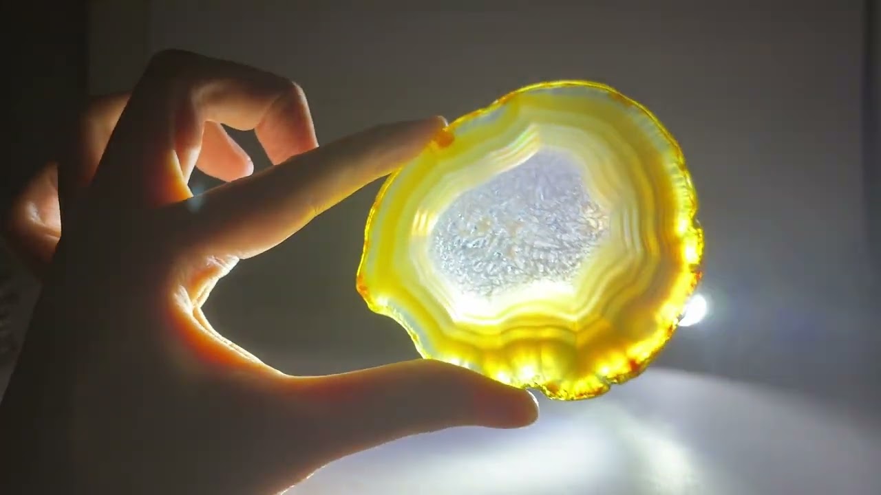 岡山のパワーストーン、風水・開運グッズのお店 龍祥本舗 / イリス