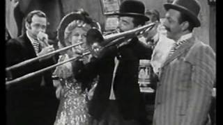 Spike Jones & His City Slickers - "Clink, Clink, Another Drink" - original "video" chords