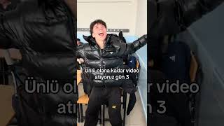 Ünlü Yapıyo Muyuz Detayı Farkedenler Yoruma