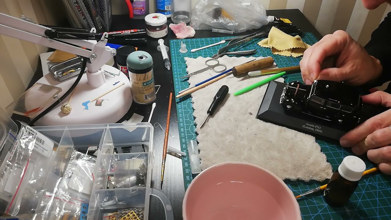 Собираем. Austin FX3 London taxi Rally Monte-Carlo 1961 1/43 Часть 2 Rally Car Models 