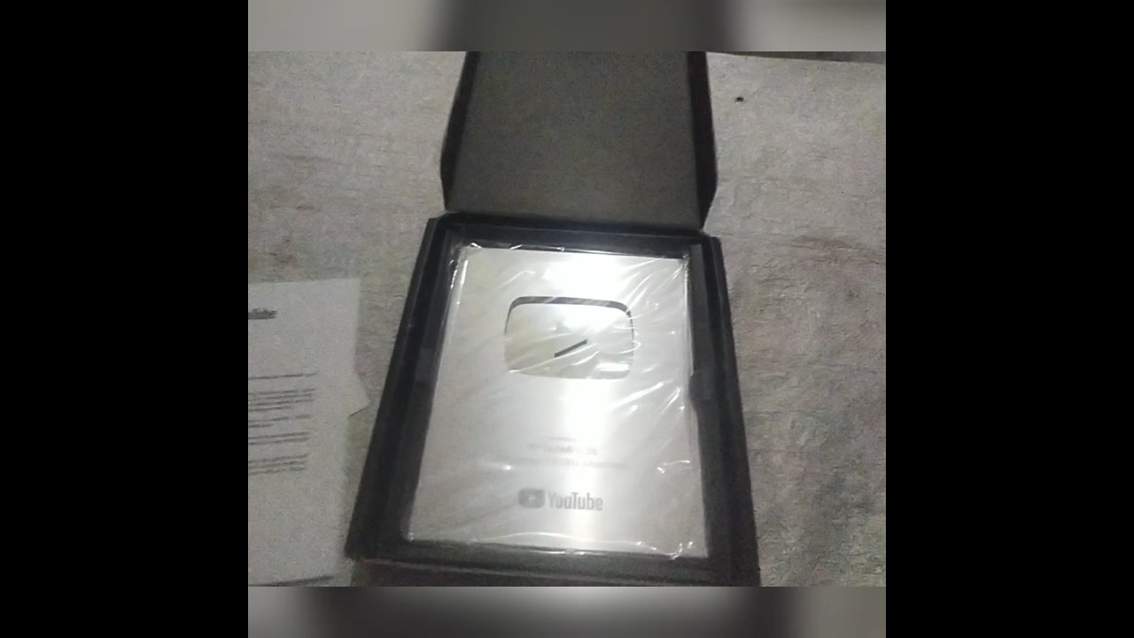 FINALLY SILVER PLAY BUTTON A GAYA 🤩🥳 || PPTGAMER SILVER PLAY BUTTON AWARD 