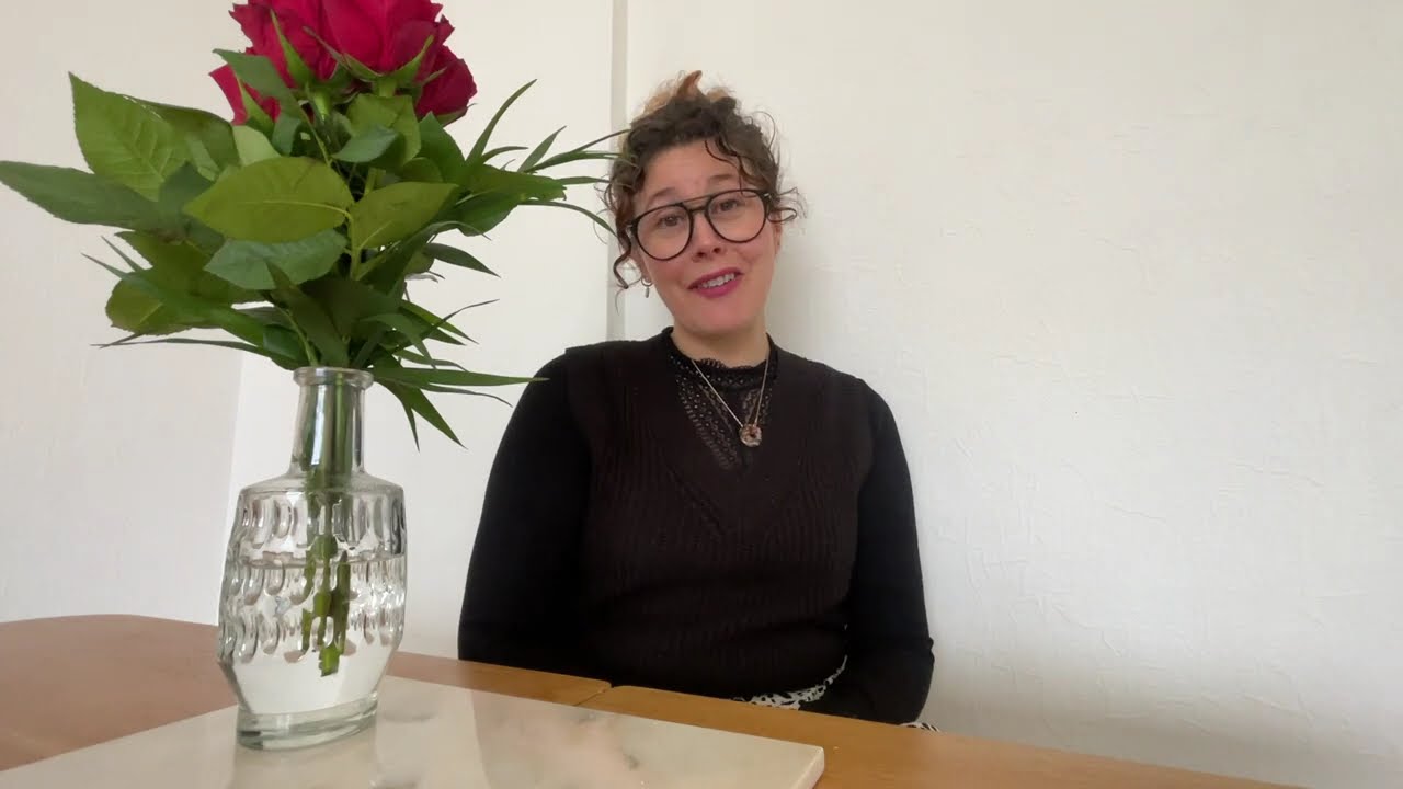 Présentation Experte Coach-Formateur cheveux bouclés