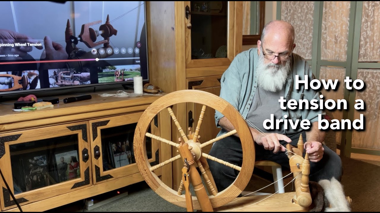 Как настроить натяжение приводной ленты на прялке (урок для начинающих)