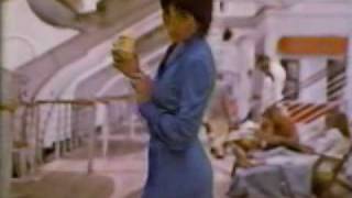 1980 L'Eggs pantyhose commercial featuring Joyce DeWitt