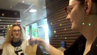 Mannequin challenge au McDo de Saint-Jean-de-la-Ruelle