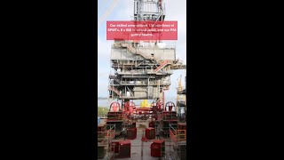 Setting a 2,500 te drilling unit
