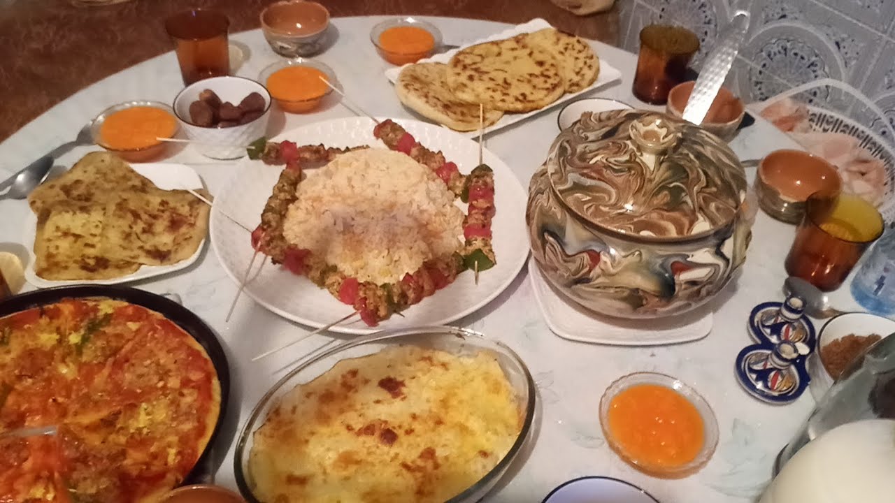 تجاج مشرمل رائع و بيتزا 🍕 ب طون بصحة وعافية 