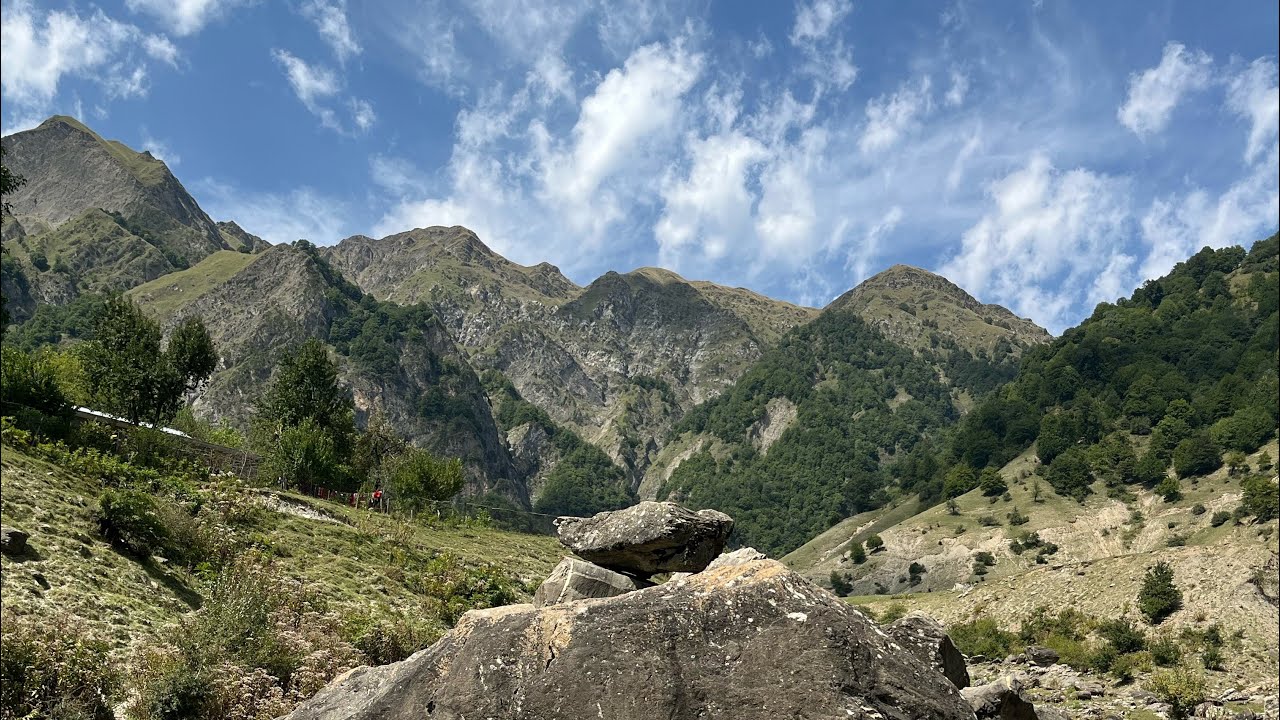 Laza - Qəbələ möhtəşəm mənzərə - Azərbaycan