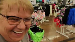 Walmart in Orlando #Walmart #orlando #Florida #groceryshopping 
