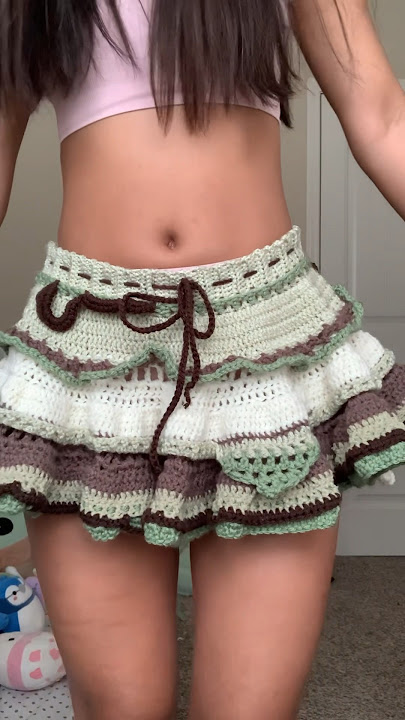 patchwork ruffle skirt tut. coming soon!!🤎🐻🥝🍋‍🟩 #crochetfashion #crochetallday #crochetpatterns