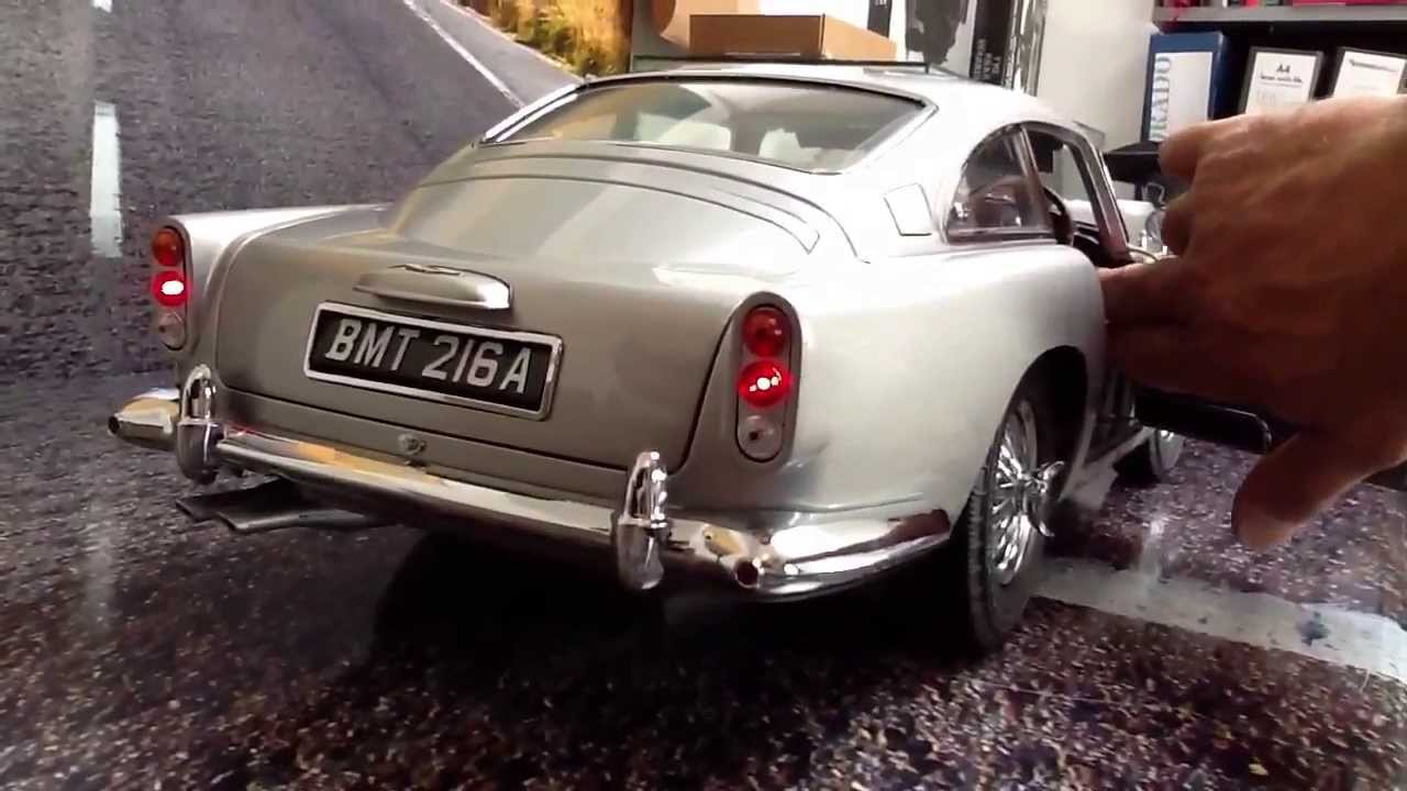 1 8 Scale Aston Martin Db5 James Bond Youtube