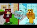 MINECRAFT: BASE VS TNT DE DIAMANTITO 😱🔥 ¿LA PEOR TNT DE TODAS?