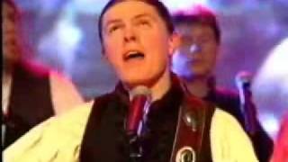 Kelly Family: TOTP 1999: Die Kinder vom Kosovo