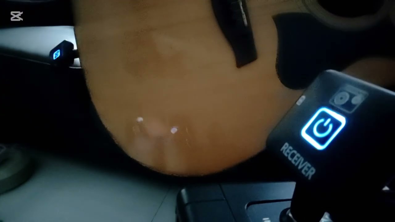 Wireless Transmitter Demo on Acoustic and Electric Guitar 