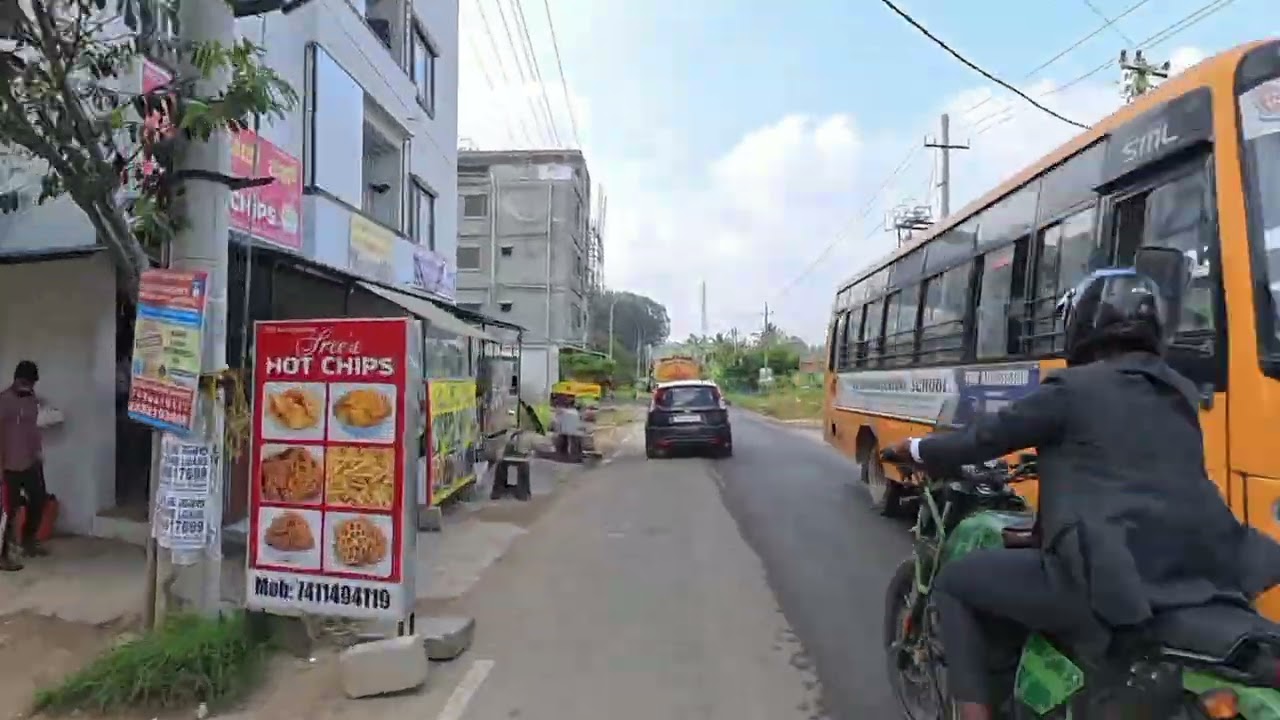 Woman driving ford figo diesel and blows black smoke. | Diesel car revving.| Woman revving diesel.