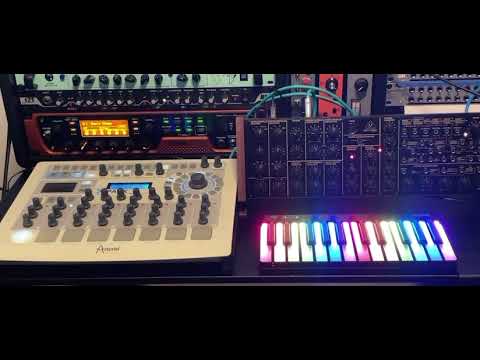 BVS making beats featuring Behringer K2 bass patch: BVS 003 - YouTube