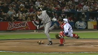 2001 NLCS Gm3: D-backs score two on error in 5th