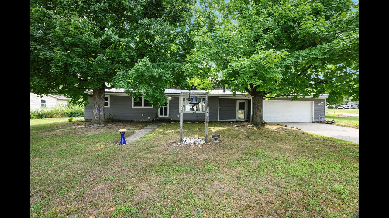 729 Kay St, Otsego 49078