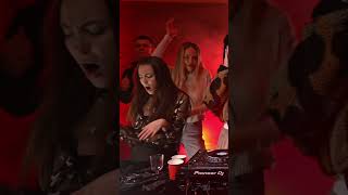 Let it drop now #dj #afrohouse #electronicmusic #dancevideo #dance #dancemusic #djlife #djremix