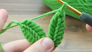 : Wow, crocheted leaves lined up in rows turned out great / look what I made from knitted leaves ?