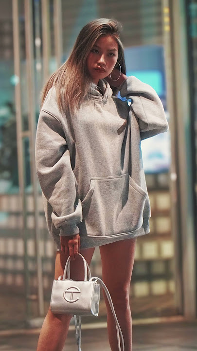 Great photo taking of beautiful Thai girls in Bangkok 🎄📸 #streetphotography