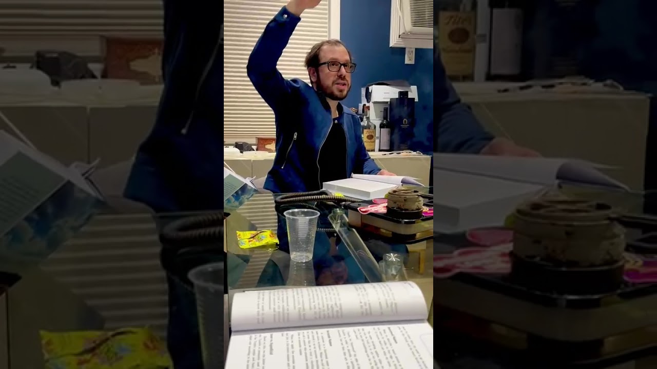 ортодоксальные еврейские женщины и мужчины общаются