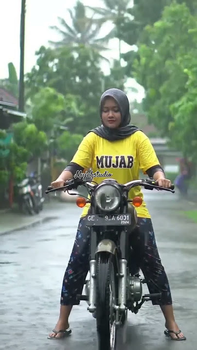 naik motor hujan hujanan #rain #suarauntuktidur #channelrelaksasi #nature #hujanlebat