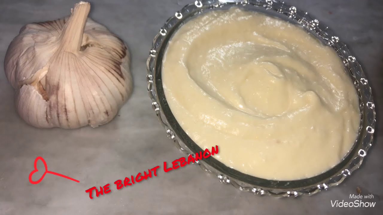 LEBANESE GARLIC SAUCE in 5 minutes ثوم المطاعم اللبناني وصفة صحية
