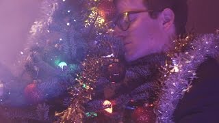 Dent May - "I'll Be Stoned For Christmas" (Official Video)