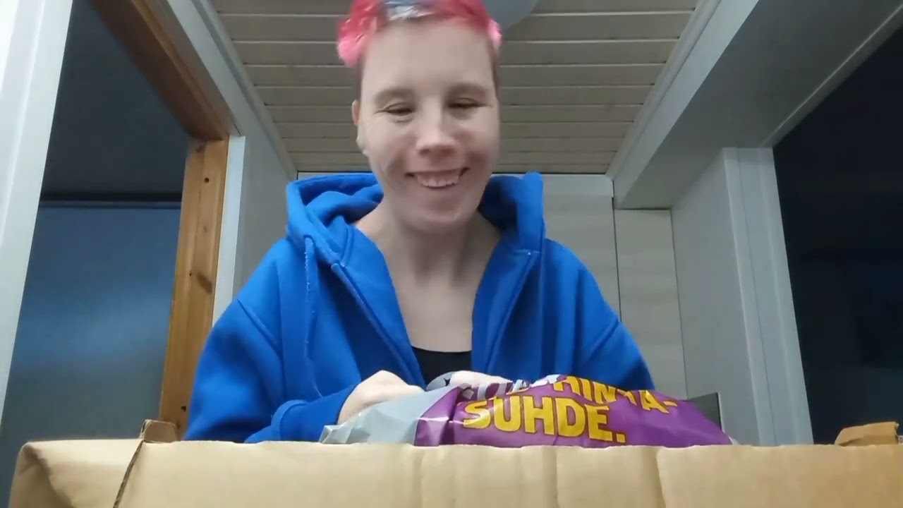 Kauppakassi 💵 Tuplasti tuotteita tilauksineen päivineen 🚐