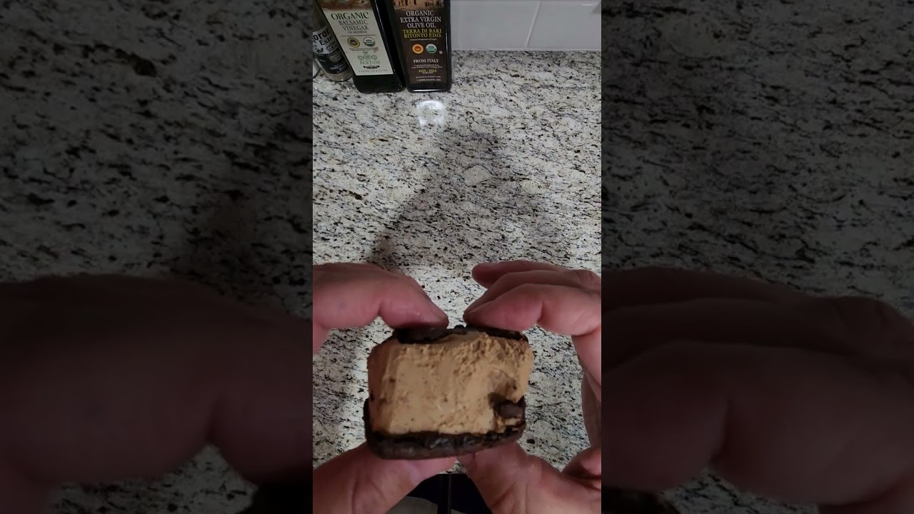 Trader Joe's Brownie Crisp Coffee Ice Cream Sandwich Review 