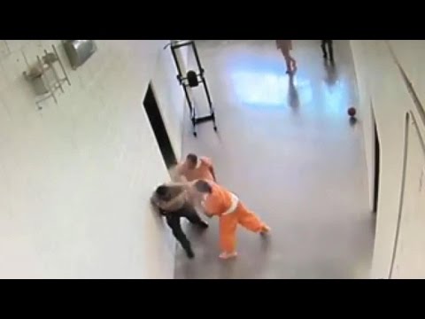 Caught on camera: Inmates attack officer at Arizona detention center