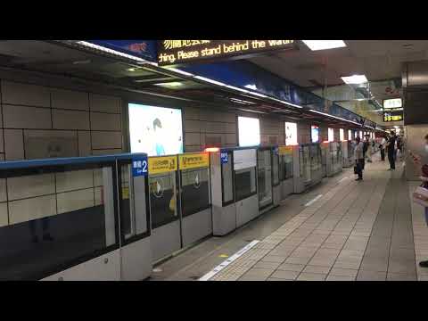 台北捷運C321型進出新埔站-13