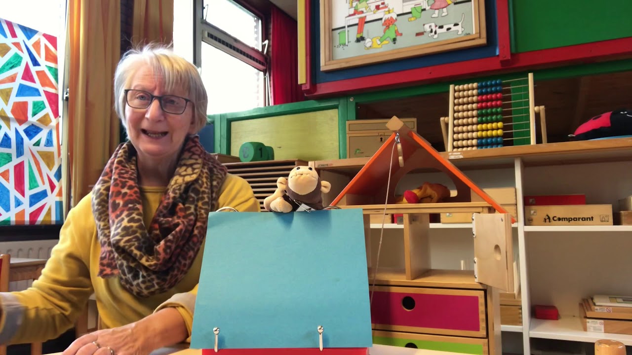 Welkom bij juf Greet de hak en plak apen