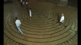 Chartres Cathedral: A Sacred Geometry -  Labyrynth clip