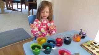Zoe Dyes Easter Eggs - Age 4