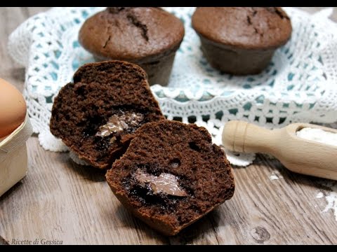 Muffin cuor di Nutella - soffici e cremosi anche il giorno dopo