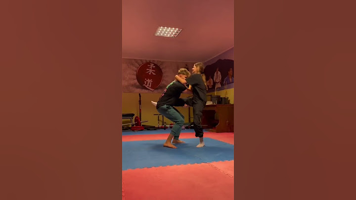 Uczę siostrę jak zrobić latającą balache 🥋