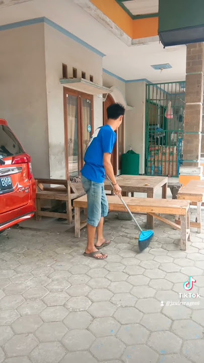 Yaa allah Nemu Duit kek,..🤲🤣🤣