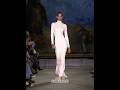 The best runway walk among the new generation of models.#yasminwijnaldum #runway #model #fashion