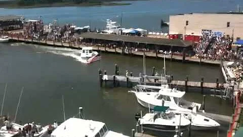 Boat docking contest