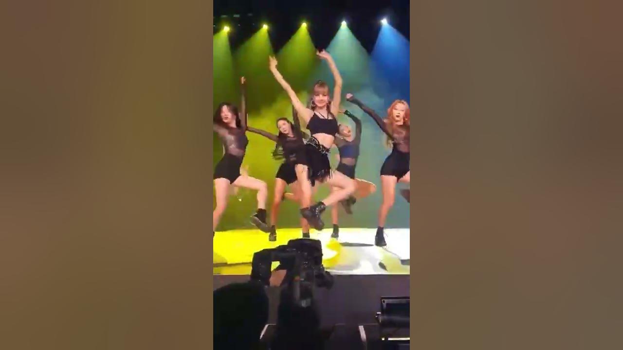 PSY - Gentleman _ LISA 🔥🔥