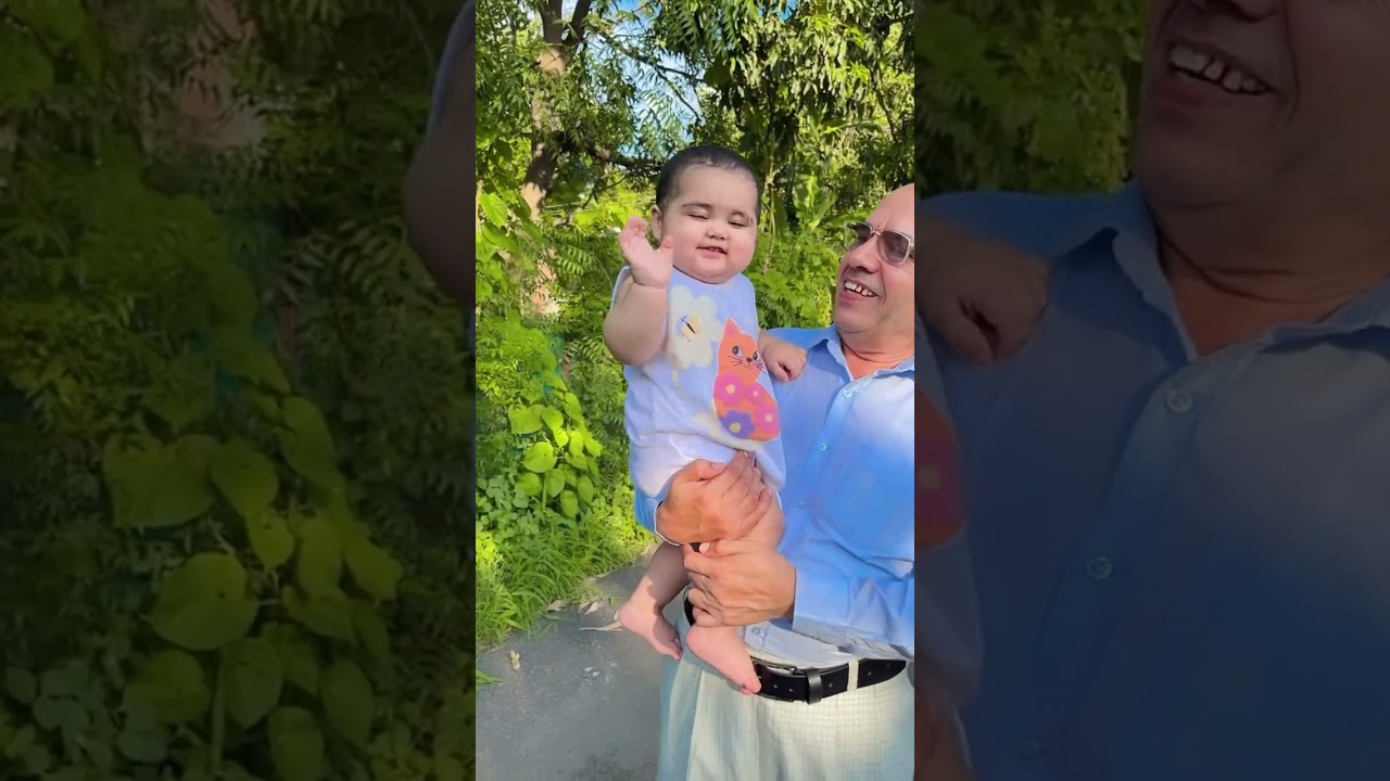 Sara din aage pichhe ghumati rehti hai 😖 