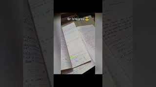 English teacher hoon, par zarurat pade to Maths bhi padha deta hoon. 😎📚➕