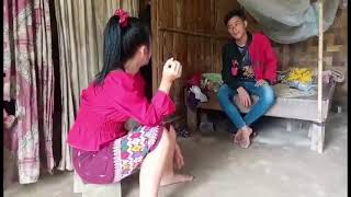 Kuv Tus Hluas Nkauj Tus Hmoob Mekas Xa Nyiaj Los Rau Nws Ces Nws Coj Kuv Mus Noj Fawm