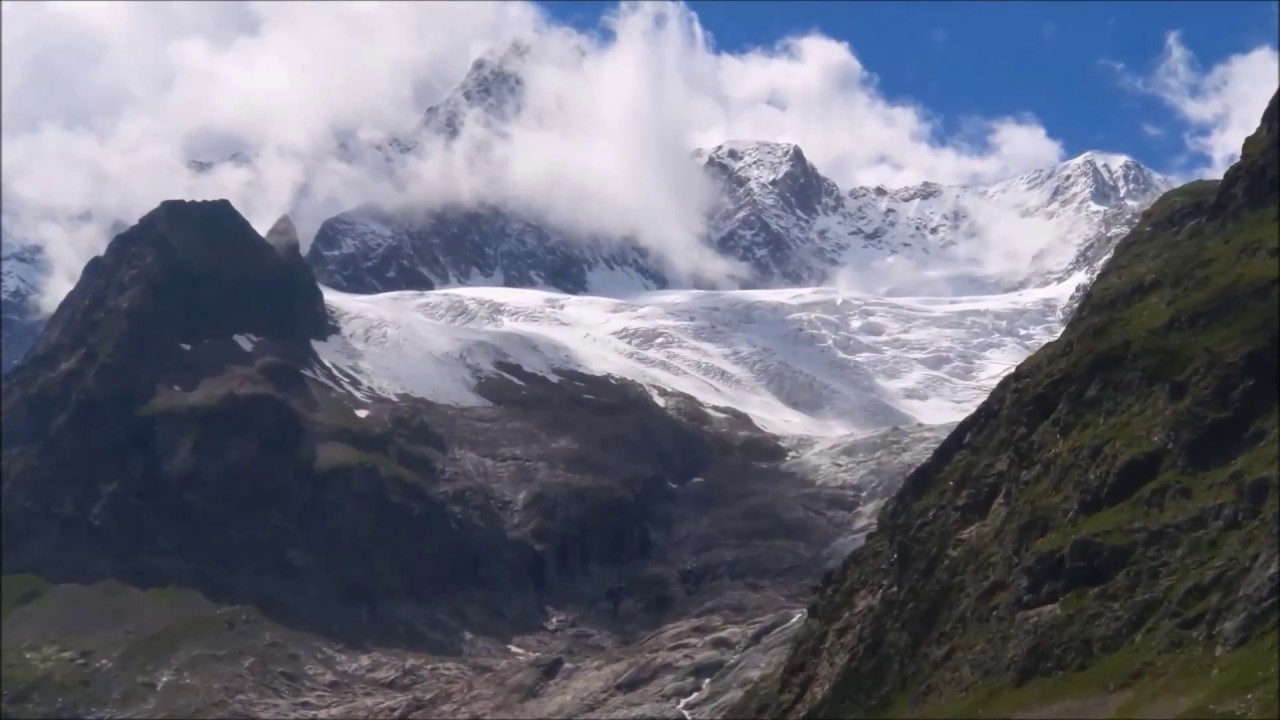 Italia Valle D Aosta Il Lago Combal Youtube